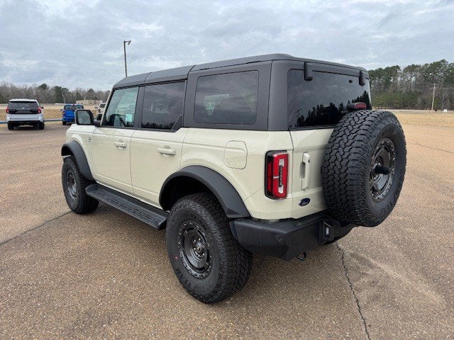 2025 Ford Bronco Outer Banks®