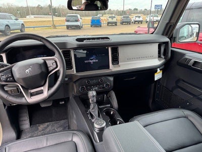 2025 Ford Bronco Outer Banks®