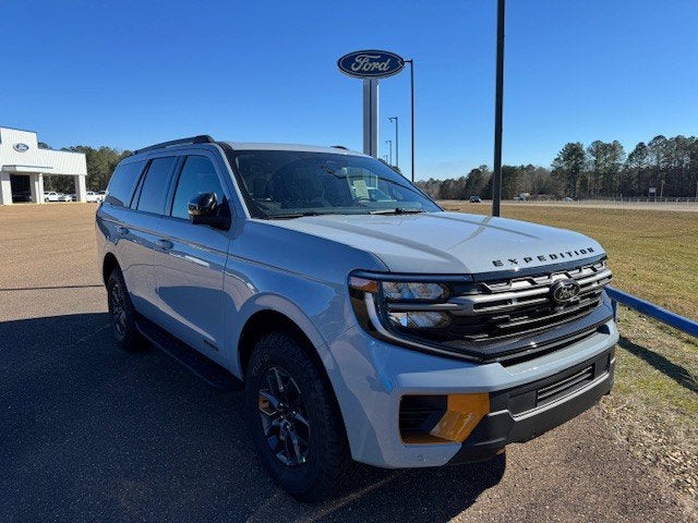 2025 Ford Expedition TREMOR®