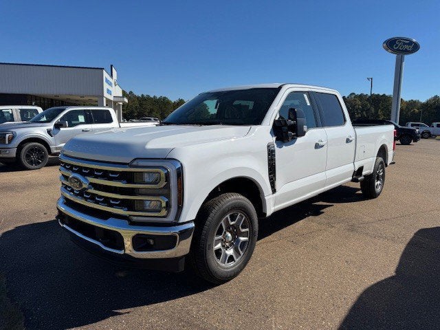 2026 Ford Super Duty F-350® Lariat®
